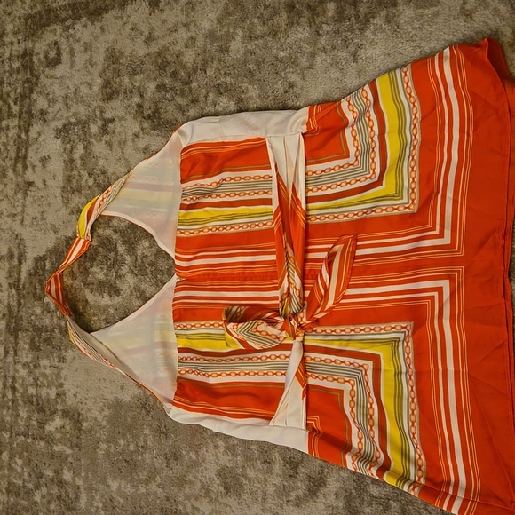 Ann Taylor Halter Top Size 6 - Picture 3 of 4